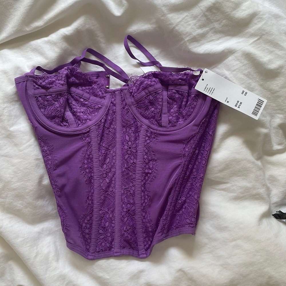UO Modern Love Corset Top in Size Medium. Never worn!!